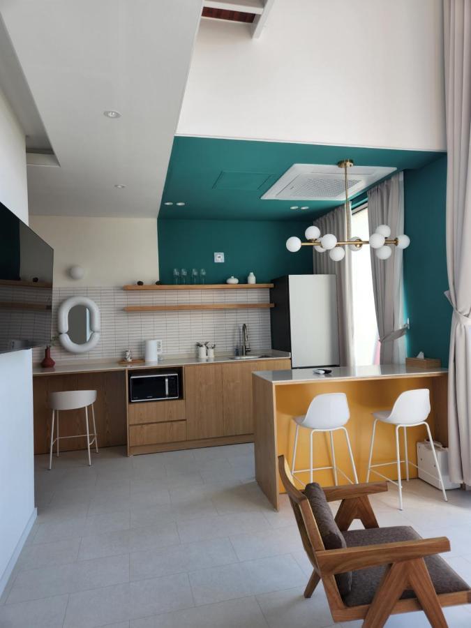 Bau Haus Villa Sokcho Bagian luar foto